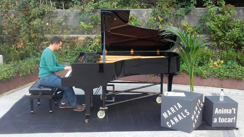 Piano al carrer