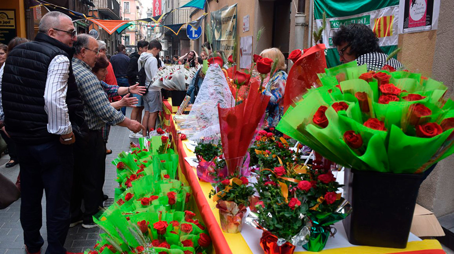 Festa de Sant Jordi a la sala infantil de la Biblioteca