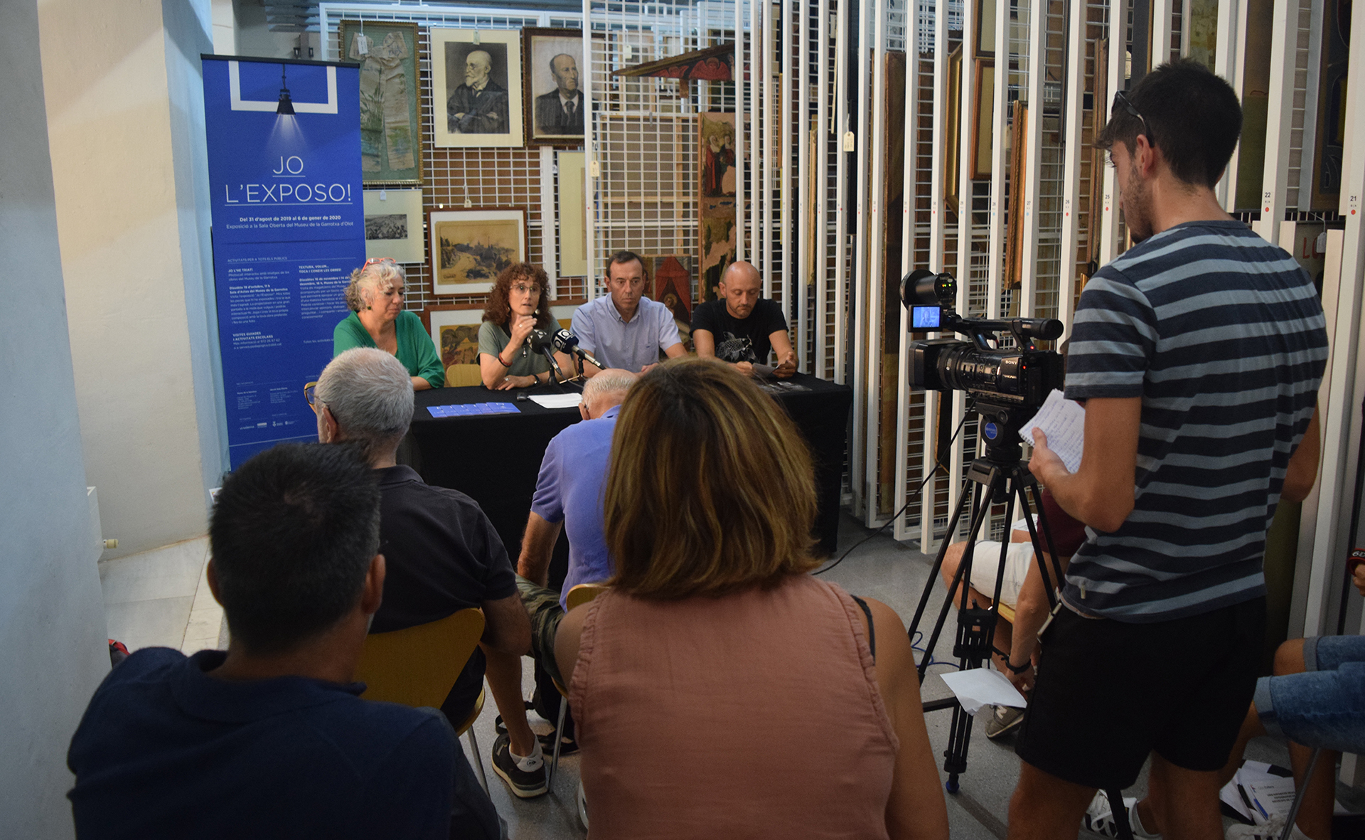 Una exposició triada pels veïns i una altra de fotografies de Xevi Moliner, al Museu de la Garrotxa