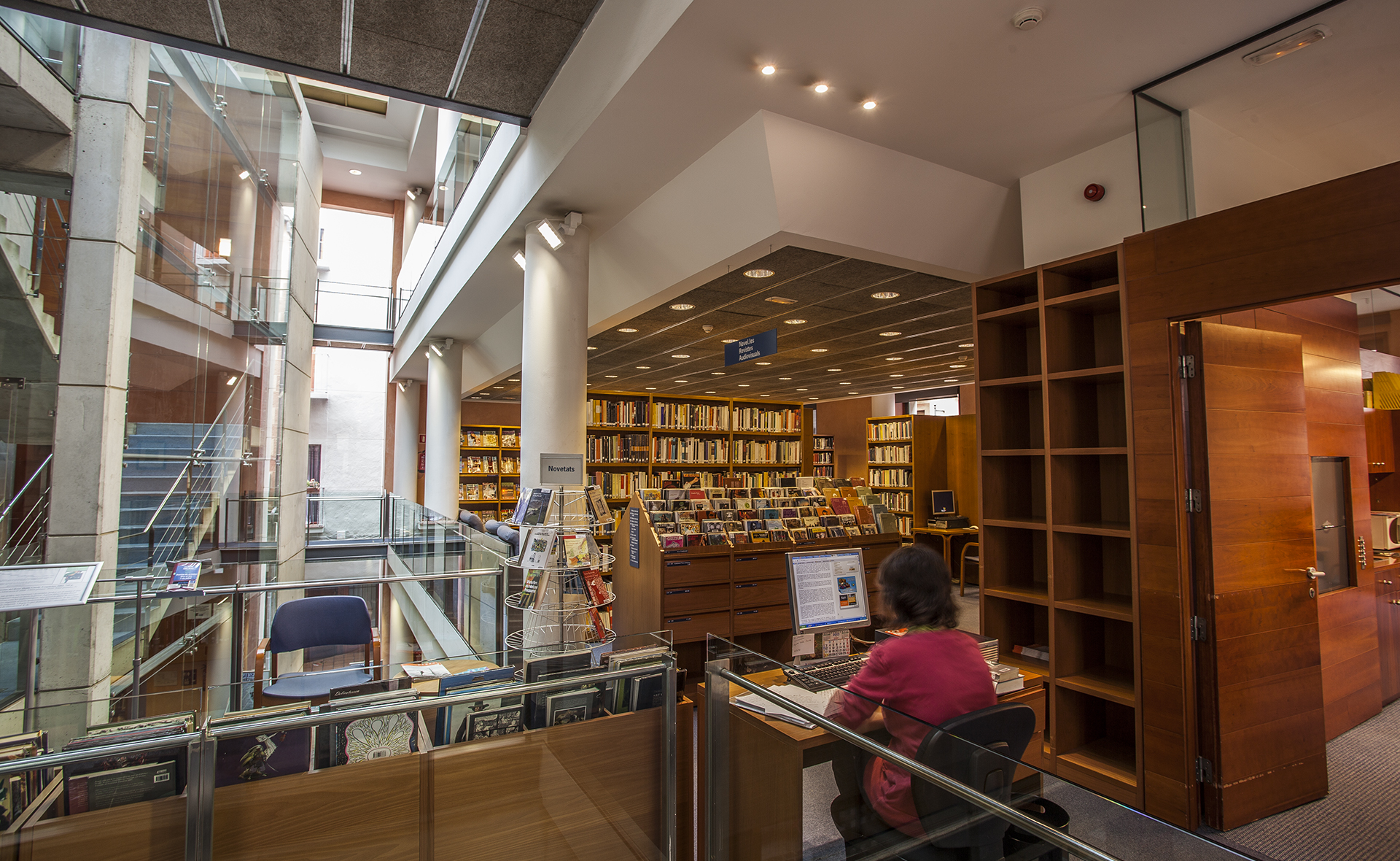 La Biblioteca Marià Vayreda torna a obrir les sales de consulta sense cita prèvia
