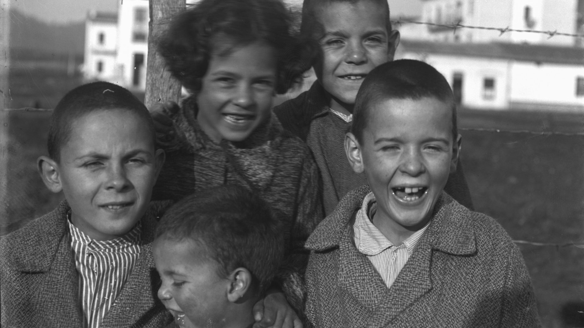 Inauguració de l’exposició “La Família Jaume d’Olot. És la guerra!”