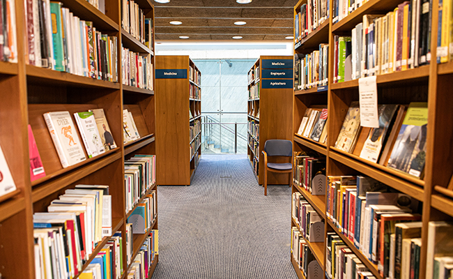 Biblioteca Marià Vayreda. Foto: Martí Albesa