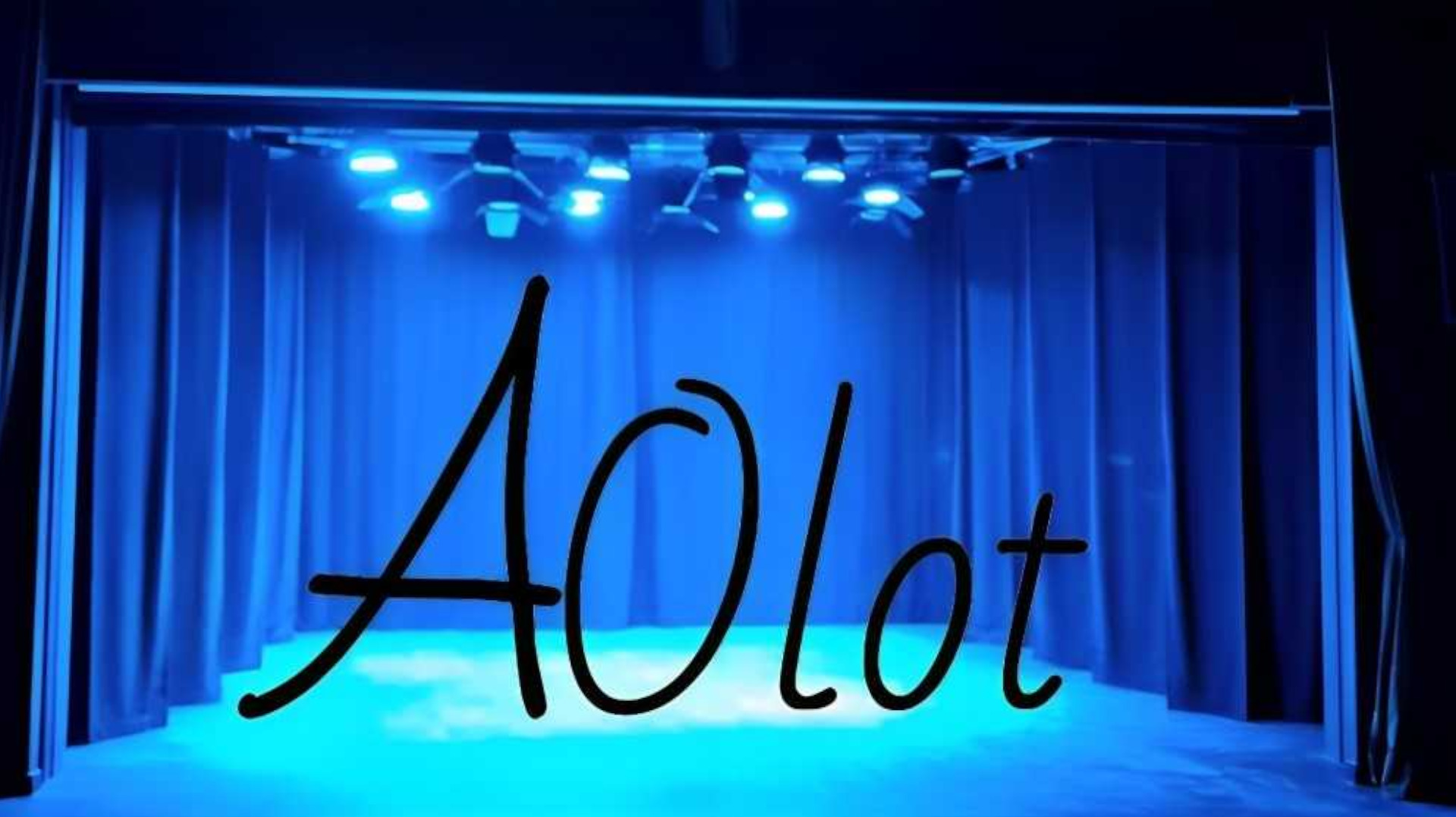 El teatre Pere Serrat dels Catòlics d’Olot aixeca el teló