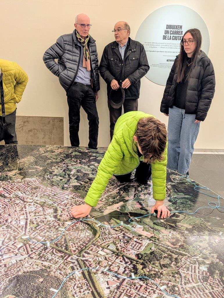 REPENSEM OLOT DE LA MA DELS INFANTS (3)